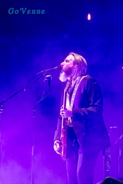 Alexis On Fire opening for Avenged Sevenfold