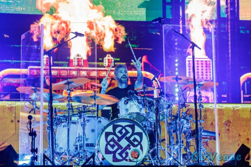 Breaking Benjamin
