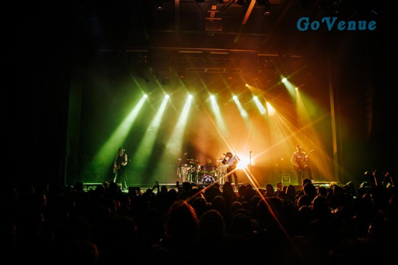 Crown-the-Empire-The-Fillmore-MN-JessBeck-04-03-2024-4