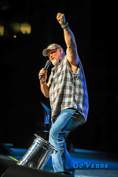 LARRY1GOVENUE