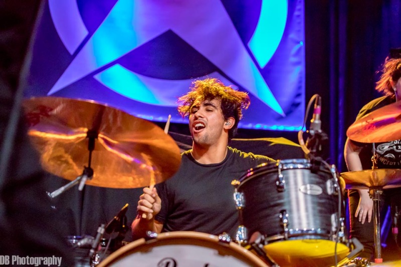 DRUMMER2