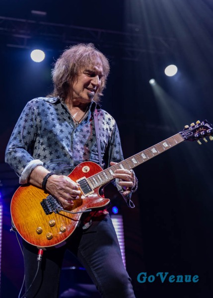 REO-Speedwagon-2