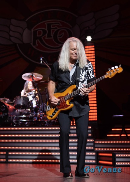 REO-Speedwagon-5