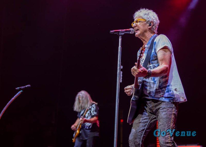 REO-Speedwagon-6