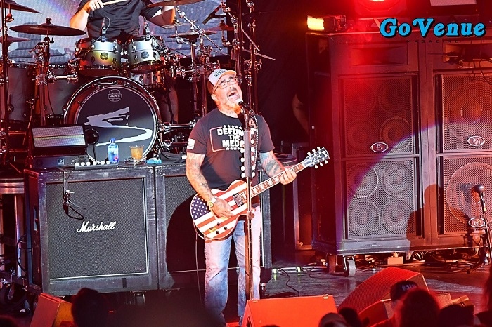 Staind-3