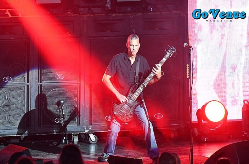 Staind-4